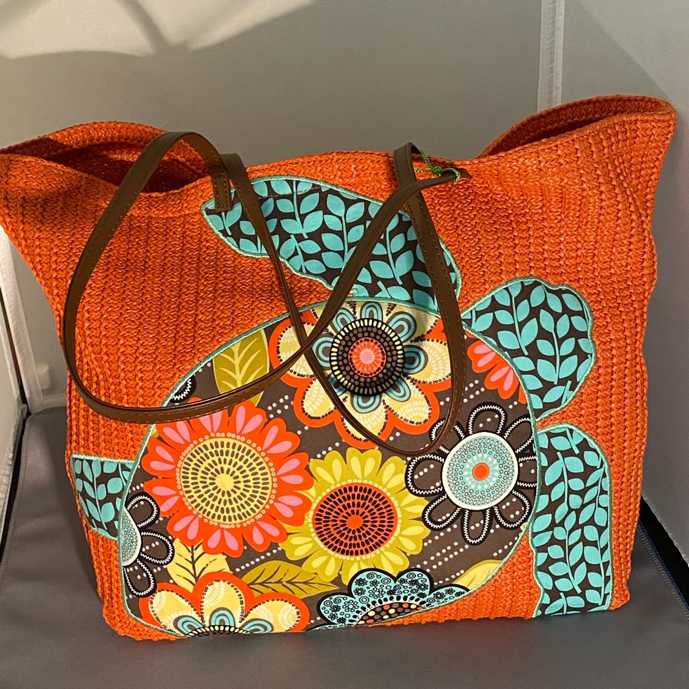 NWT Vera Bradley Flower Power Seashore Tote